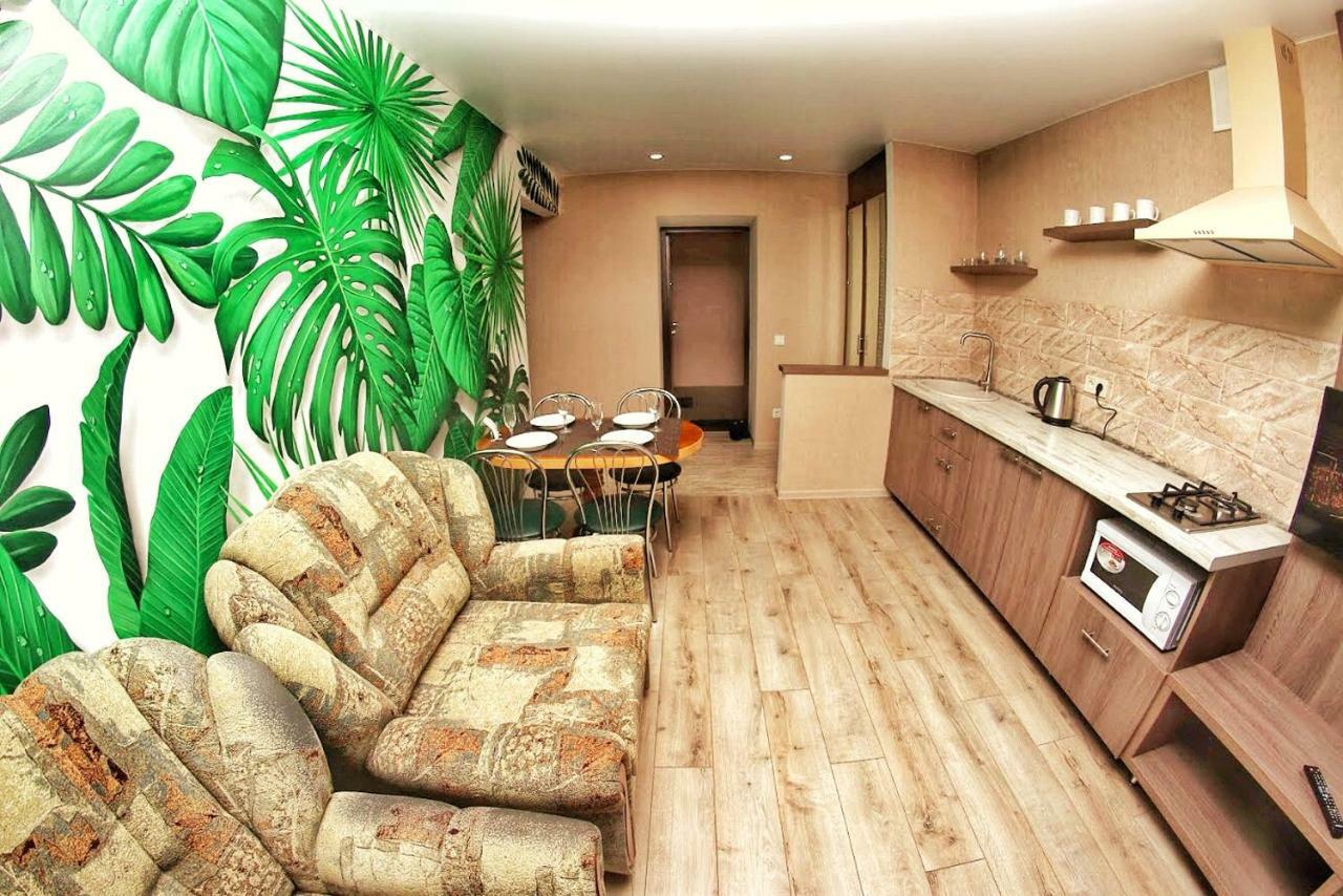 Комфортні Апартаменти В Чернігові Tjernihiv Exteriör bild