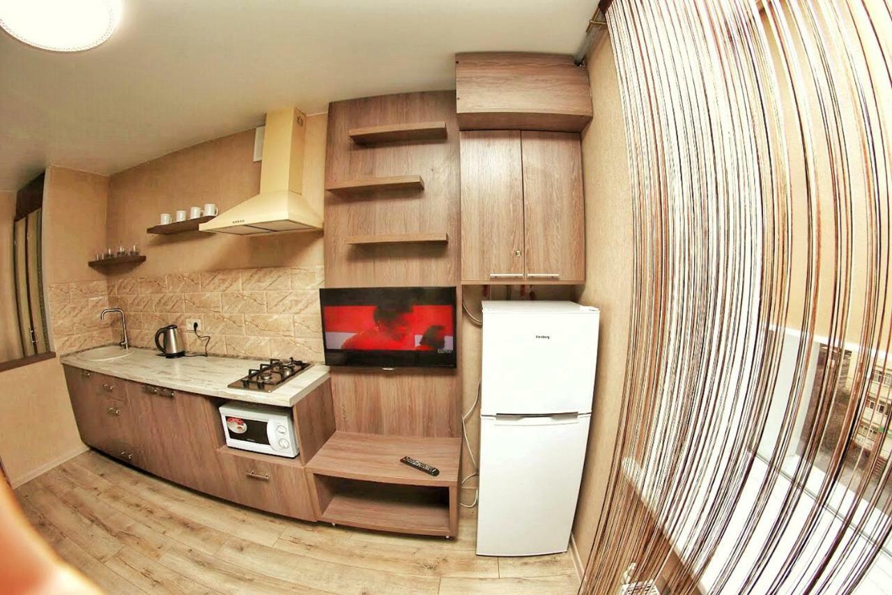 Комфортні Апартаменти В Чернігові Tjernihiv Exteriör bild