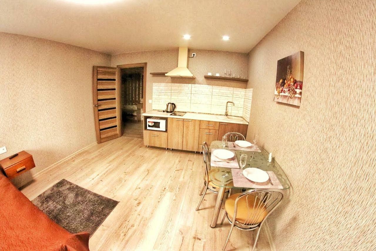 Комфортні Апартаменти В Чернігові Tjernihiv Exteriör bild