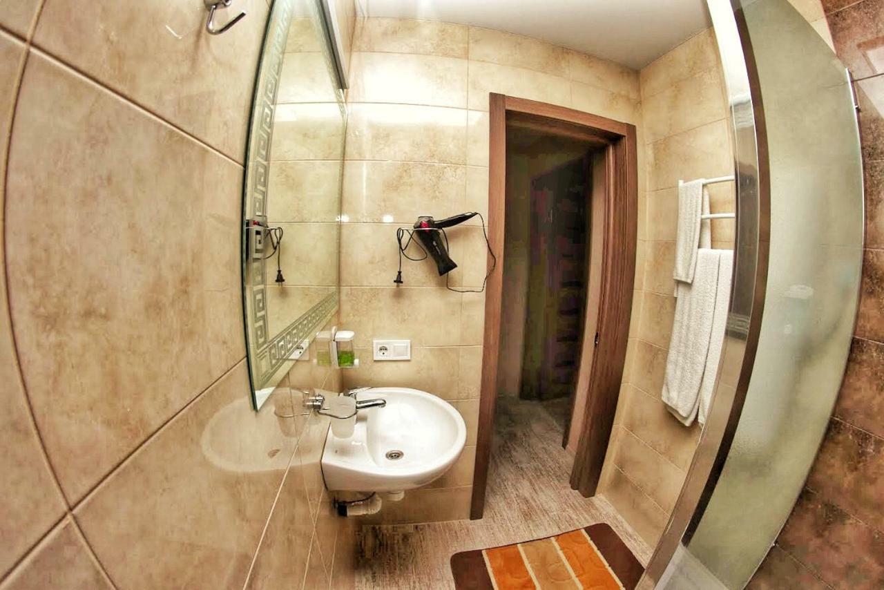 Комфортні Апартаменти В Чернігові Tjernihiv Rum bild